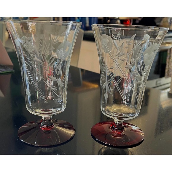 Vintage Etched Wine Glasses, Set of 2 Clear Water Goblets - Picture 2 of 6